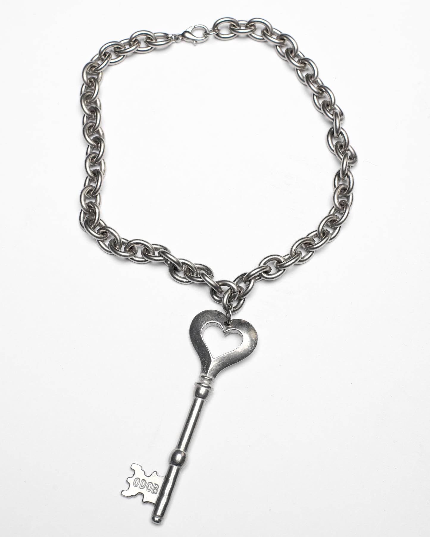 Obscure Desire of Bourgeoisie Key Choker Necklace