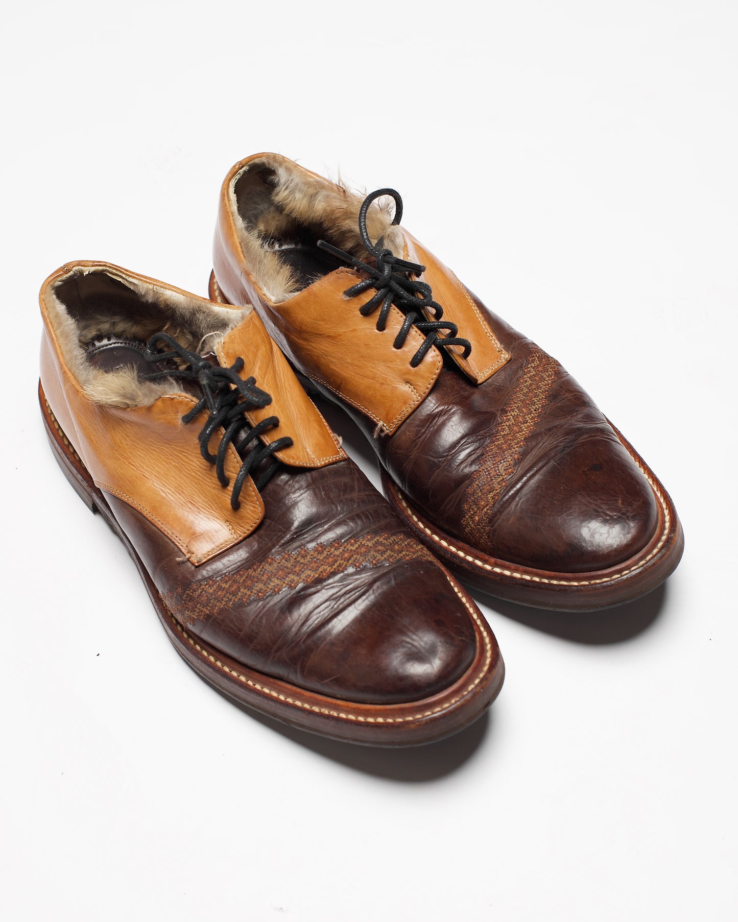 Number (N)ine Autumn-Winter 2002/03 'NOWHERE MAN' Fur Lined Oxfords