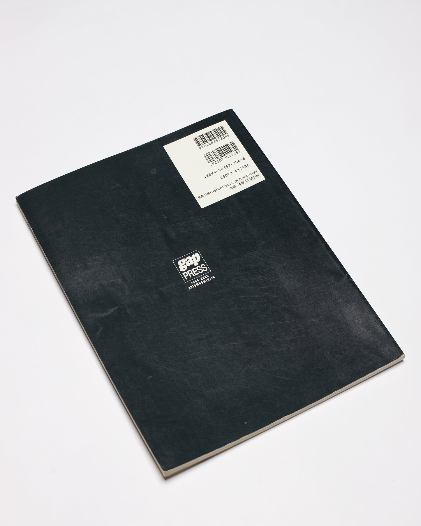 Gap Press 男士杂志第 4 卷