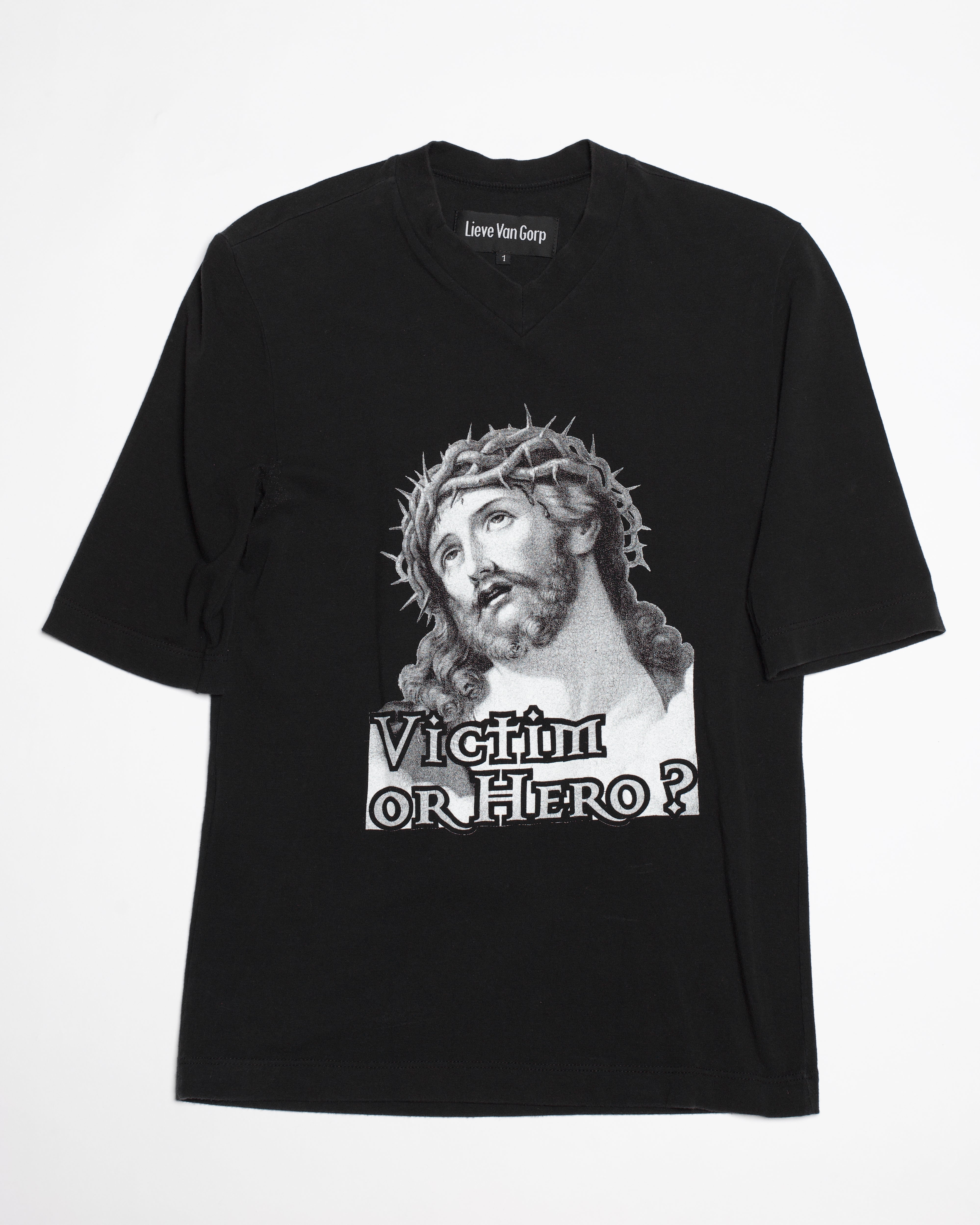 Lieve Van Gorp – Hellish Materials