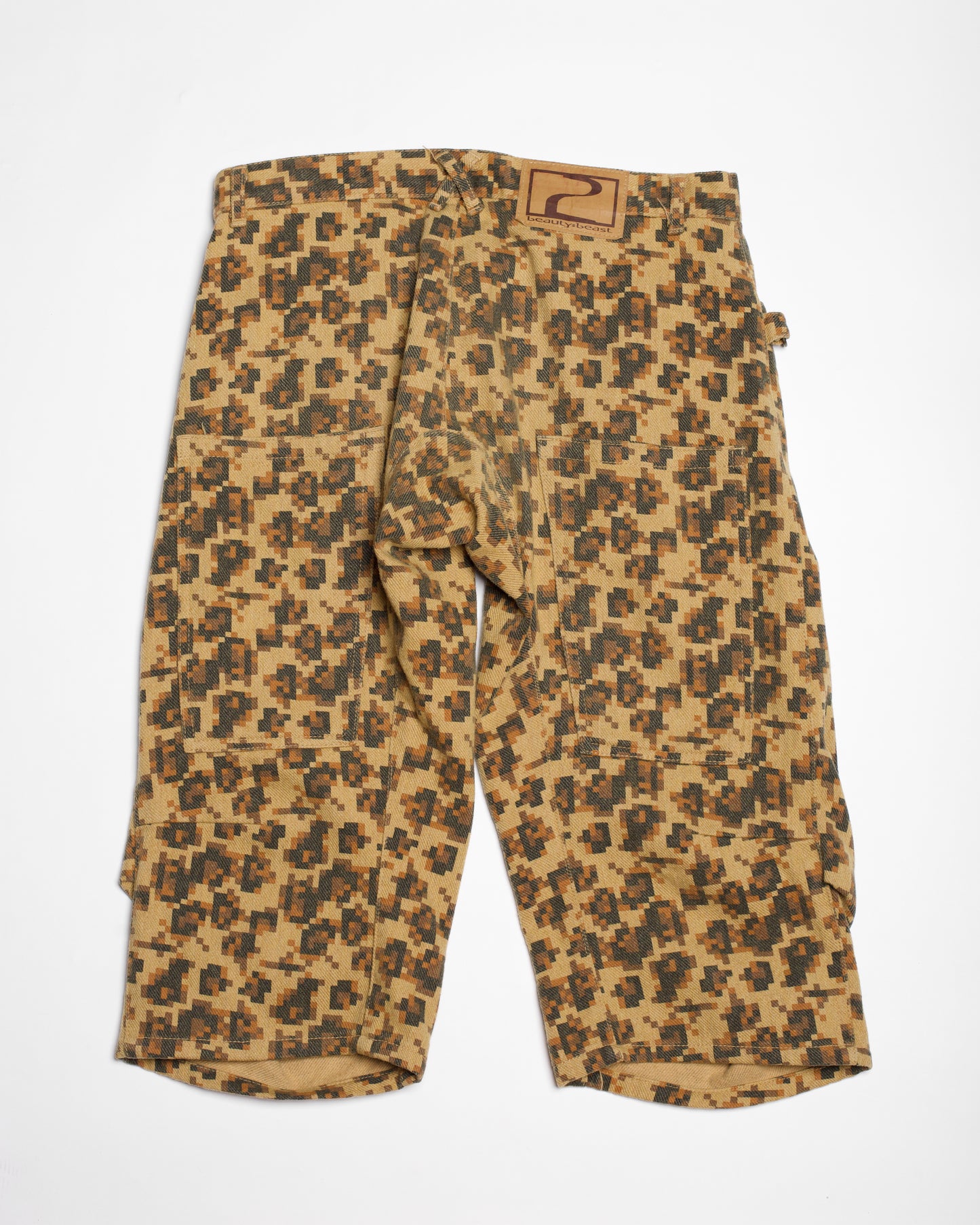beauty:beast 3/4 Length Digi Camo Shorts